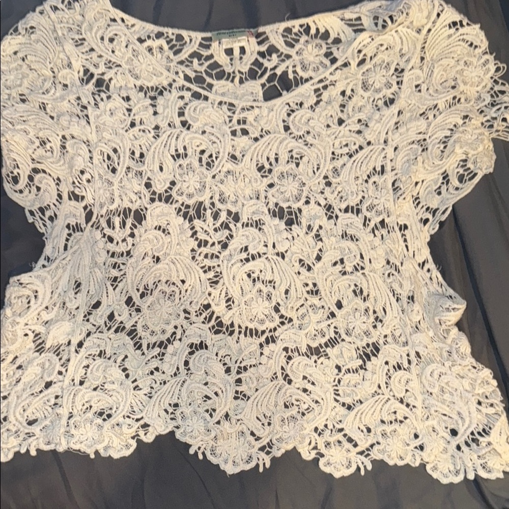 Cream Cap Sleeve Cropped Blouse